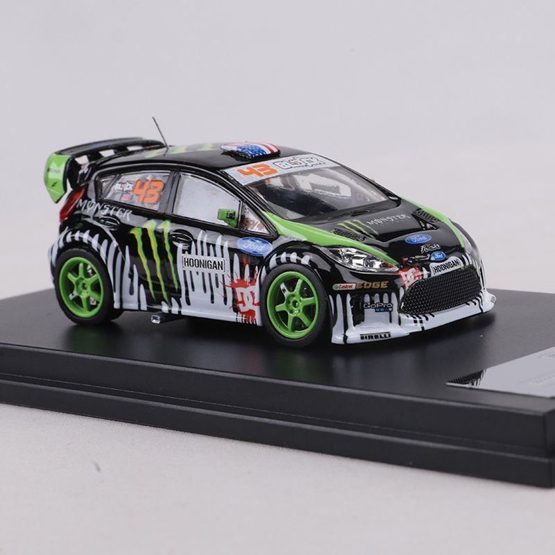 DCM 1/64 Ford Fiesta ST y Focu - Building Blocks reseña y precio